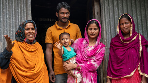 shamima con la sua famiglia al completo